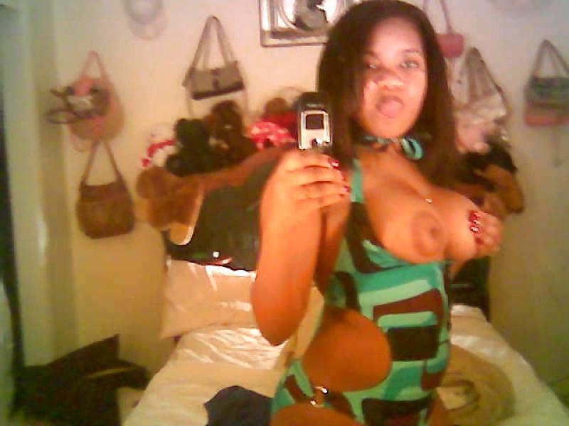 25P Blacks selfshot