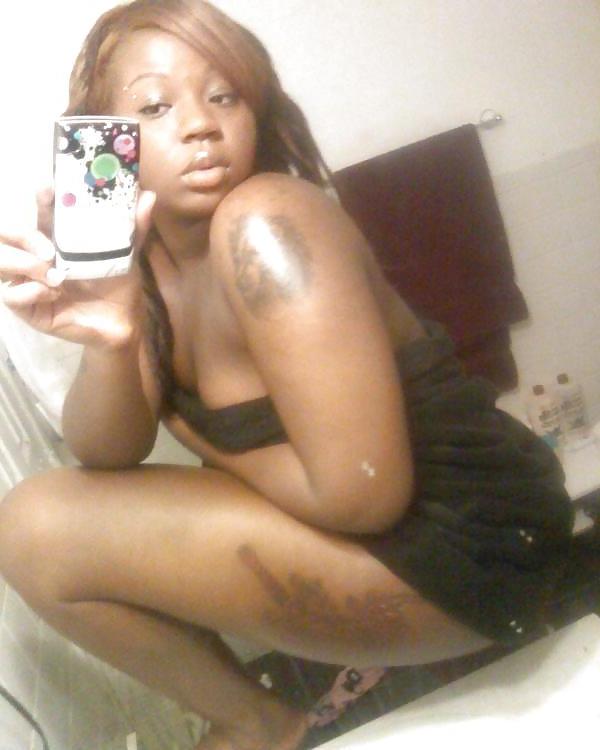 25P Blacks selfshot