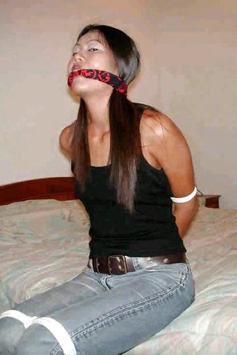 13P XCHICAS BDSM 22