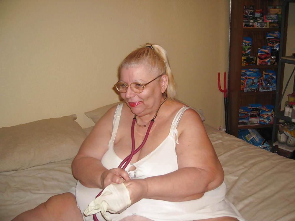10P Nurse linda 