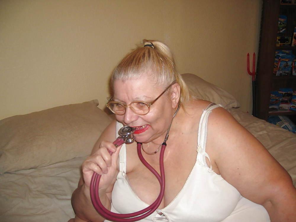 10P Nurse linda 