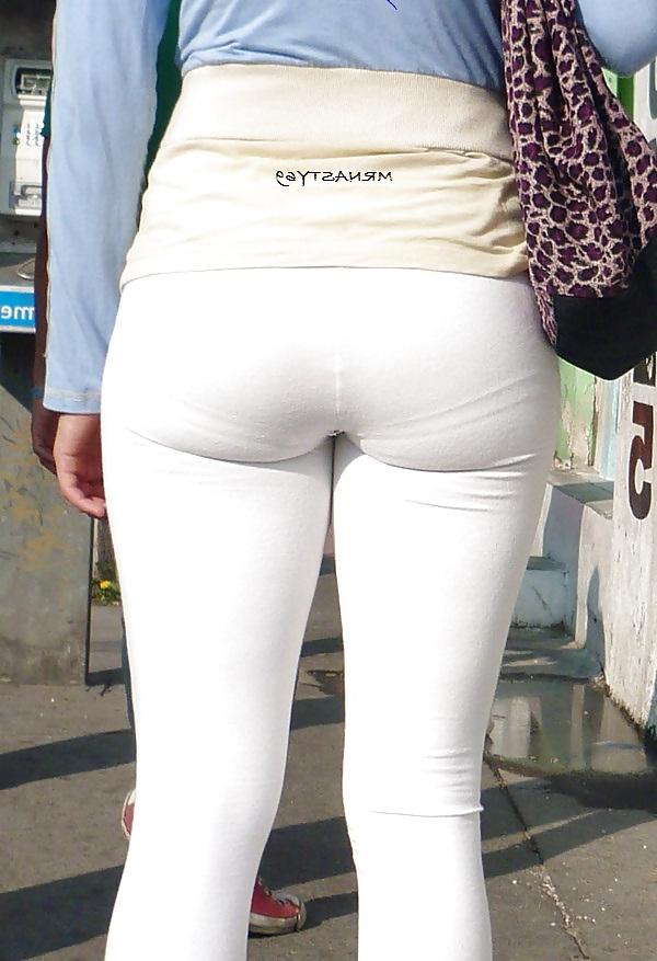 25P Wife In Tight Pants #1