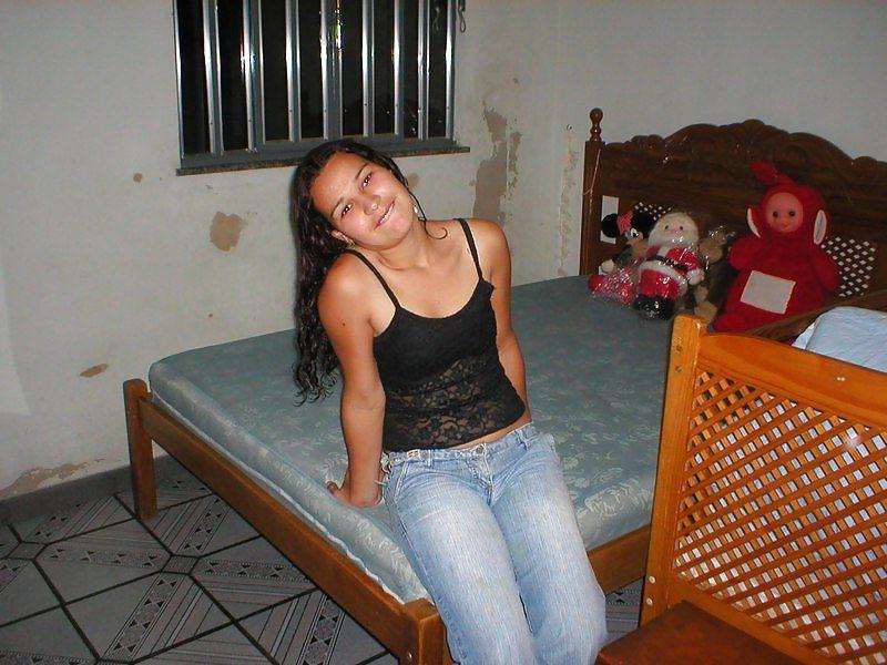 9P Latina teen