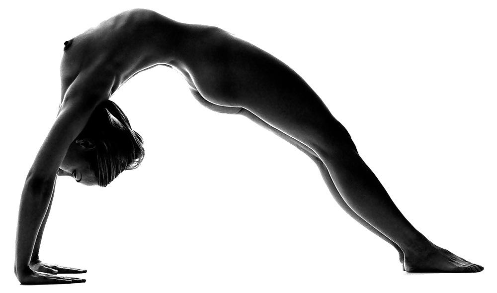 16P Sexy & flexi gymnast girls