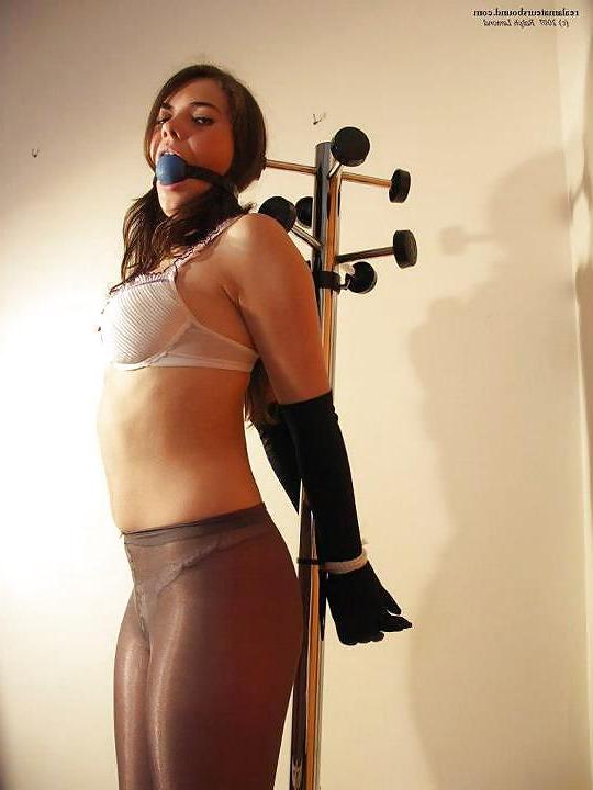19P XCHICAS BDSM 57
