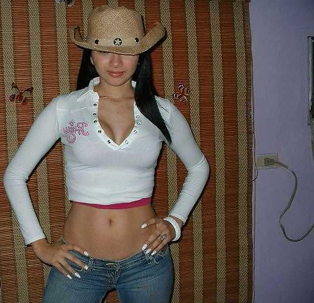 25P Latin Mama's