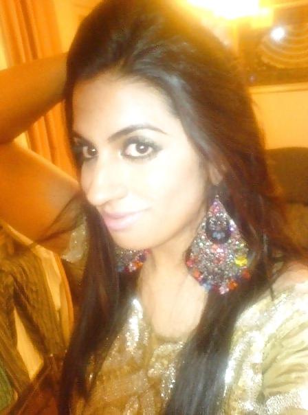 11P UK sexy Indian Paki babes