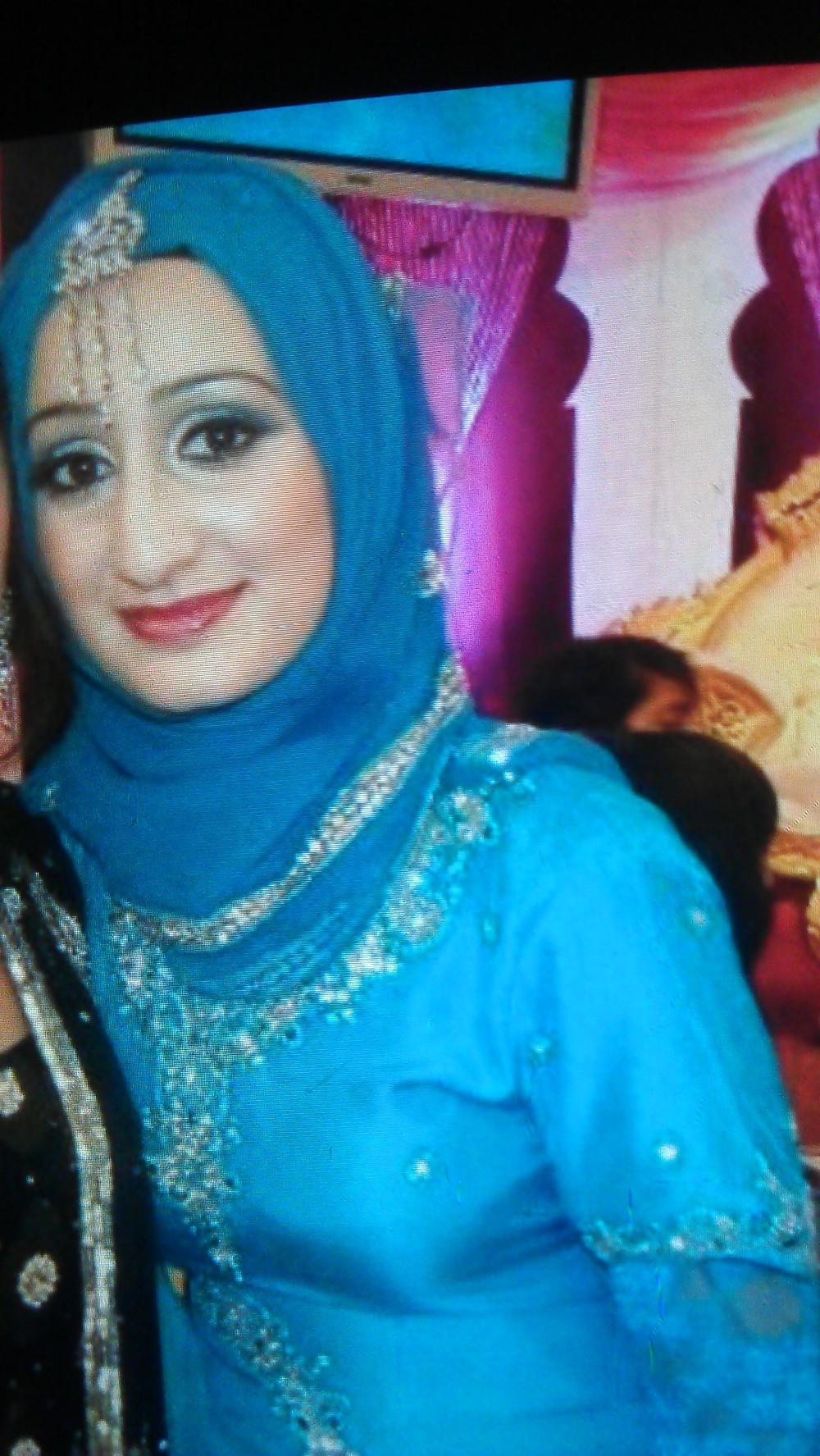 11P UK sexy Indian Paki babes