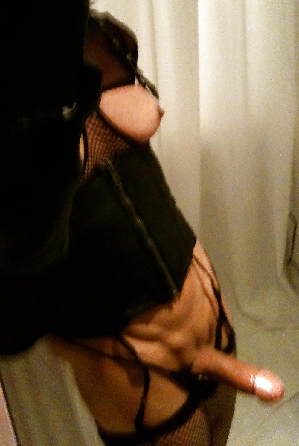 25P Tits ass cock me fishnet