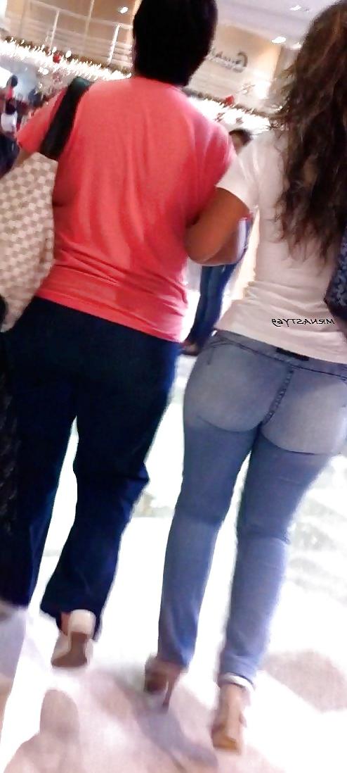 25P Wife In Tight Jeans #7
