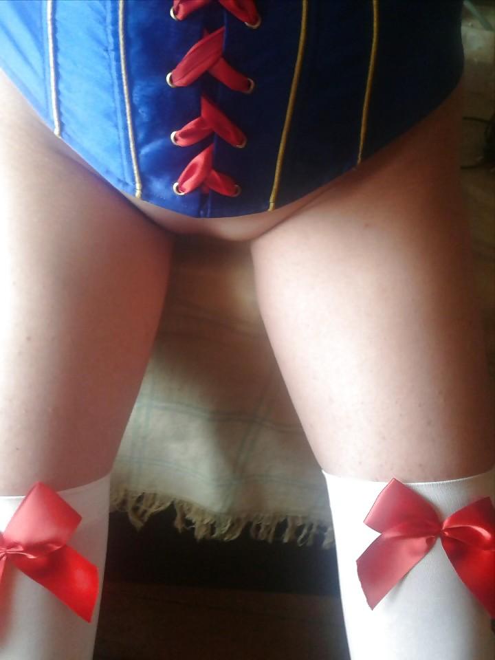 8P My hairless mound of Venus(Snow White)
