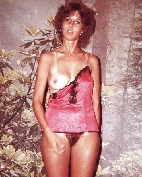 25P My first time naked for a camera