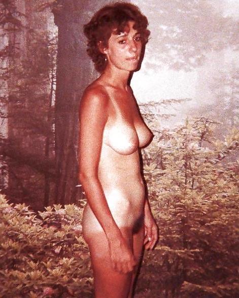 25P My first time naked for a camera