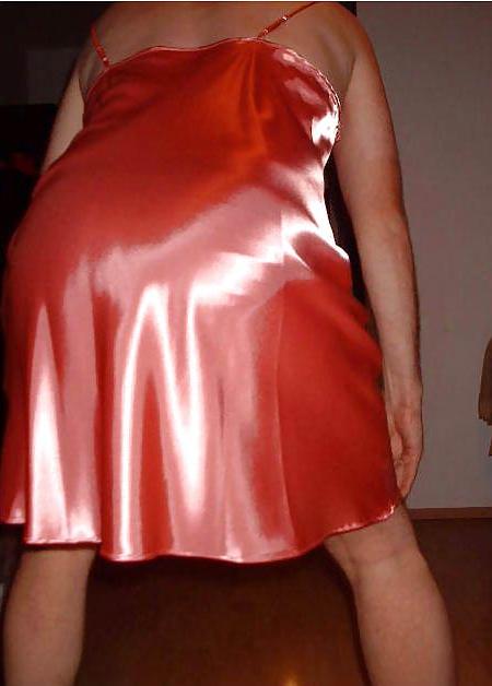 25P Satin Rose Nightie