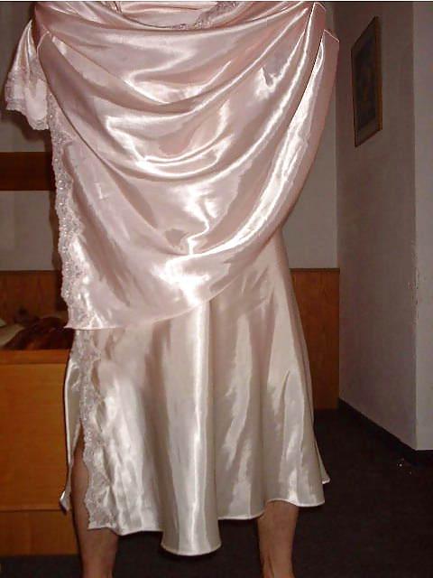 25P Satin Rose Nightie