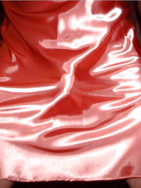 25P Satin Rose Nightie