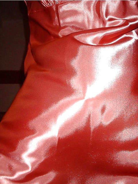 25P Satin Rose Nightie