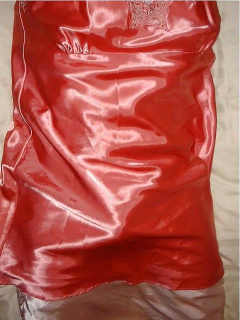 25P Satin Rose Nightie
