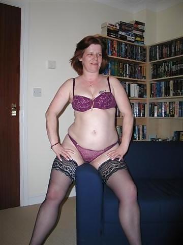 25P Slut Wife in Nets