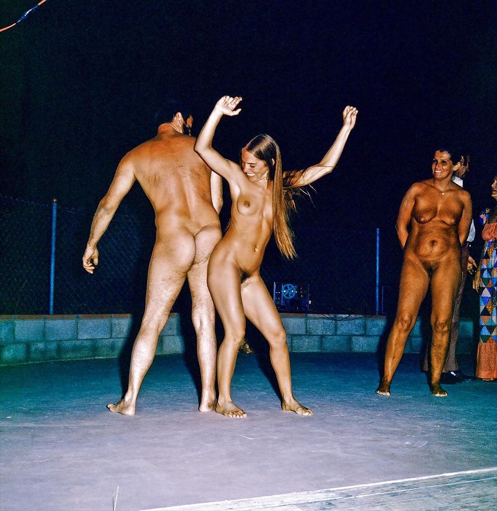 25P Naturist Club MountainTerrace 2
