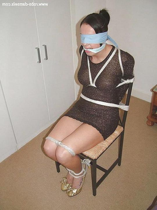 22P XCHICAS BDSM 50