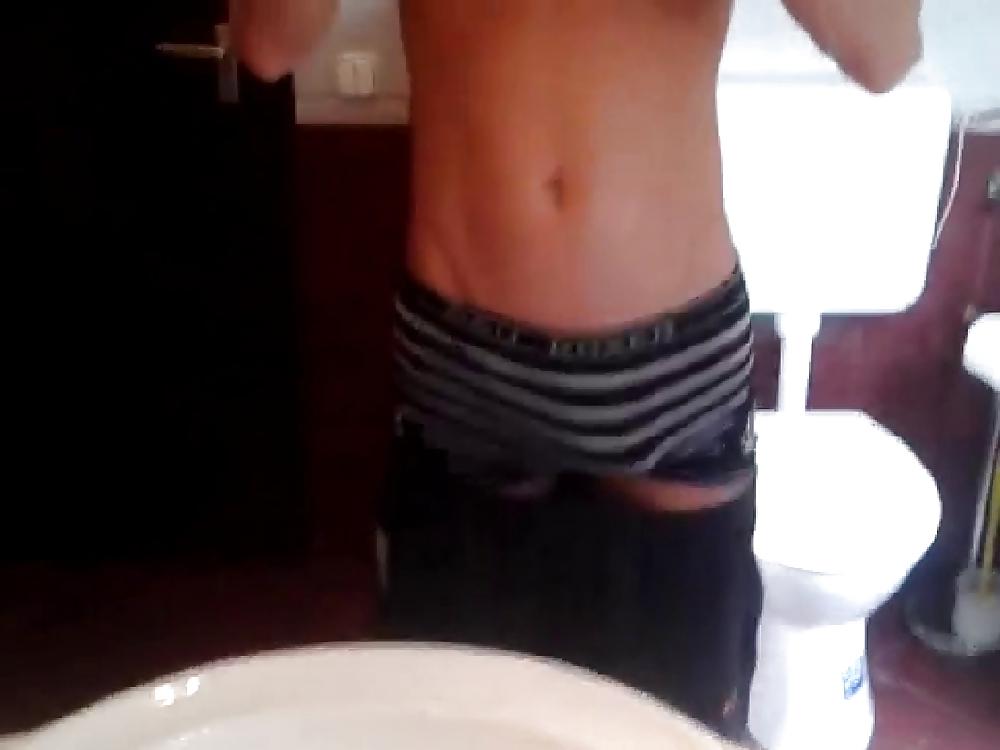 25P Smooth Boy uncute cock wank 