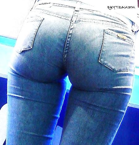 25P Wife In Tight Jeans #16