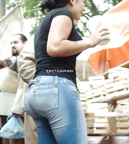 25P Wife In Tight Jeans #16