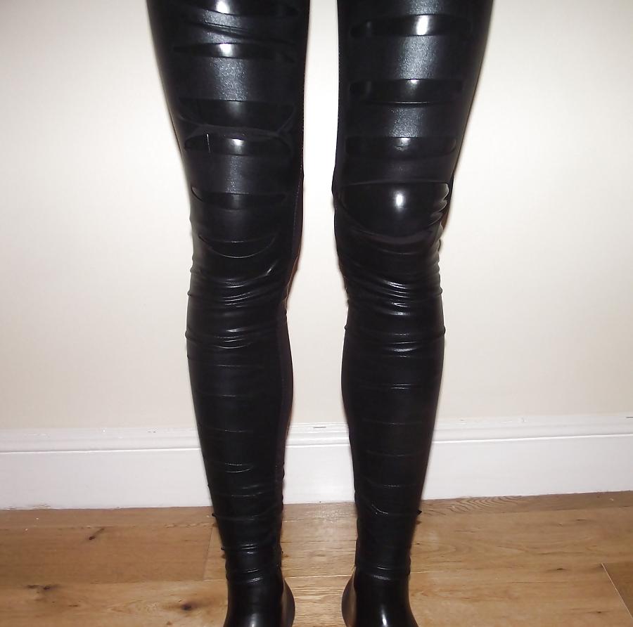 10P Teen Locked In Latex Part 2