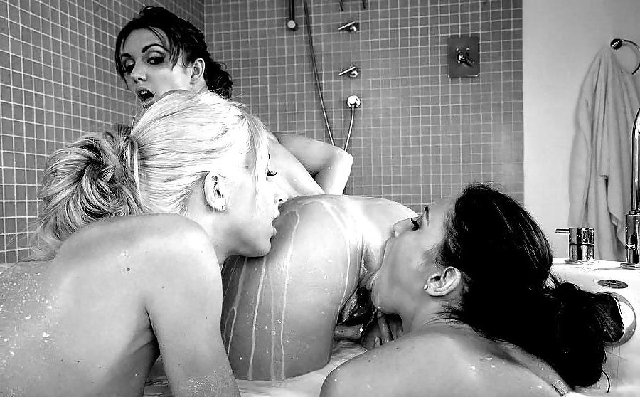 25P Lesbian Fun 4