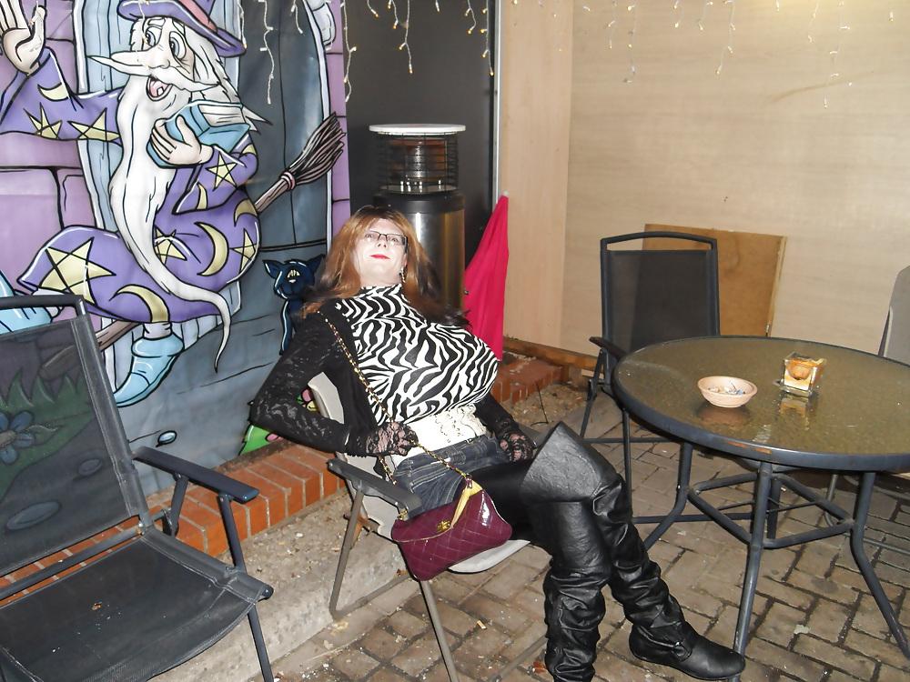 4P New Paradise Club