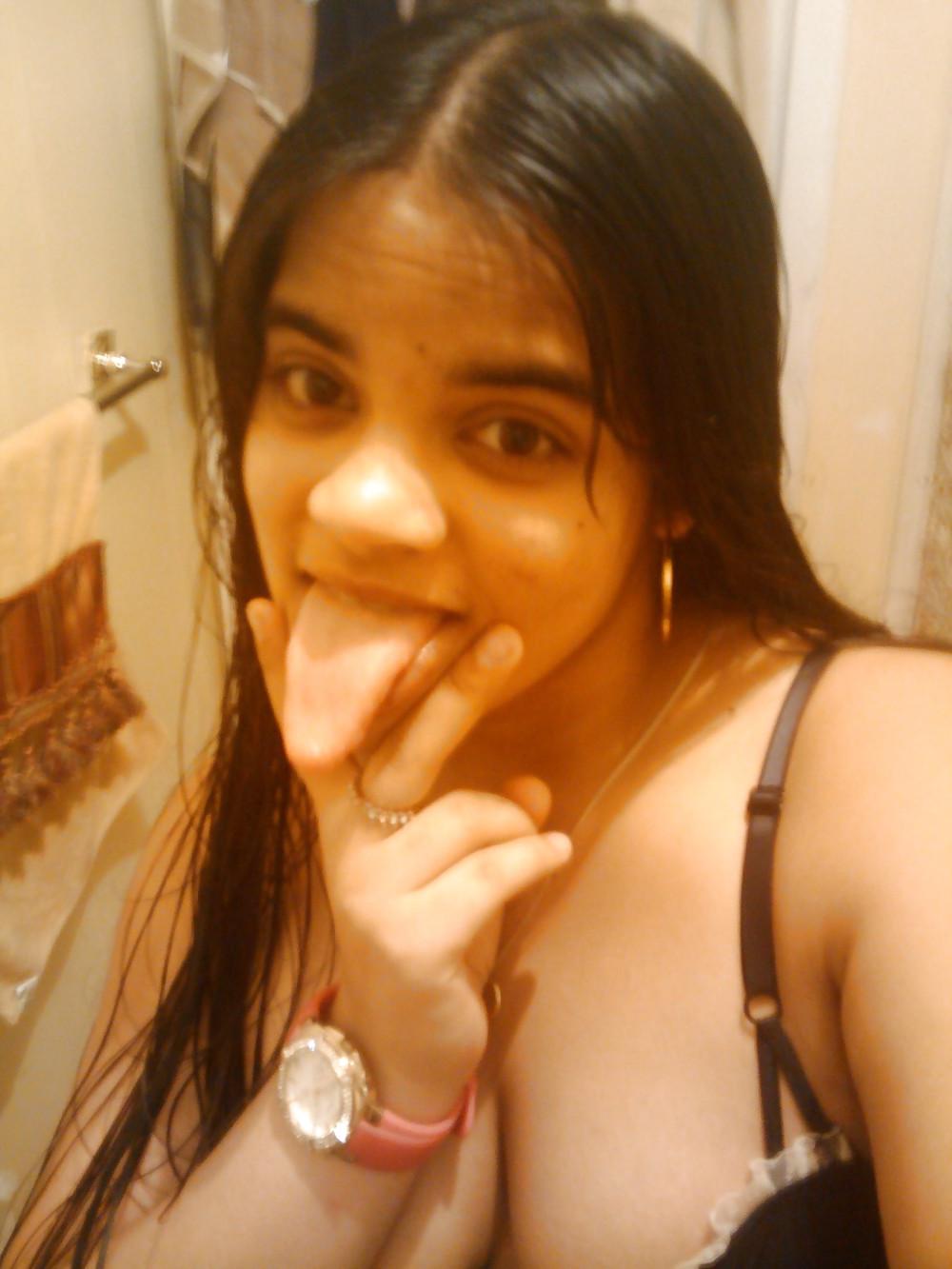 12P Sexting Latin Teen