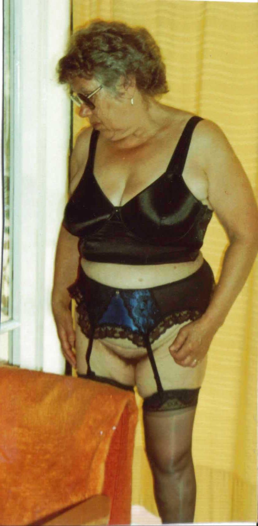 25P Mamie