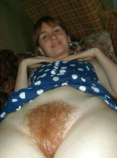 15P Yummy Hairy Pussy