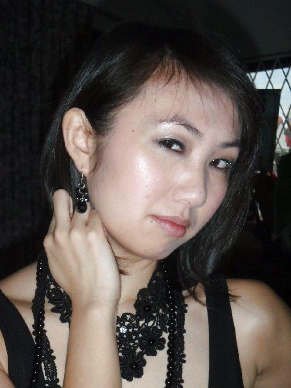 25P Japanese girl fucked by british coworkers