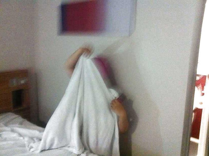 11P Spy scandal !!arab egypt hijab wife Wears paki jilbab