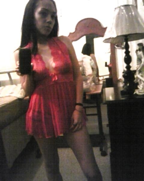 25P Slim Latina Cutie
