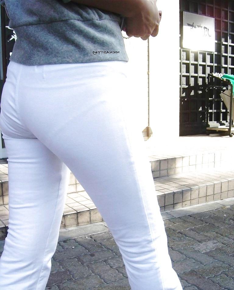 25P Asian Wife In White Pants (VPL)