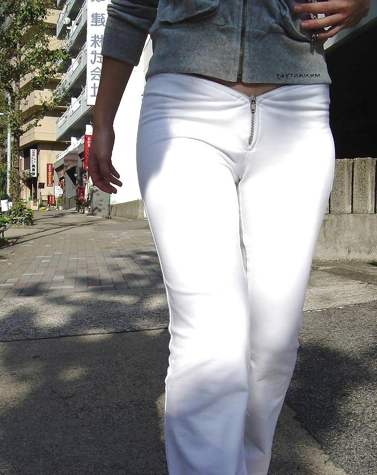 25P Asian Wife In White Pants (VPL)