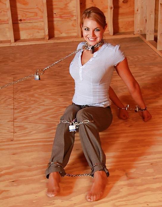 20P XCHICAS BDSM 72 
