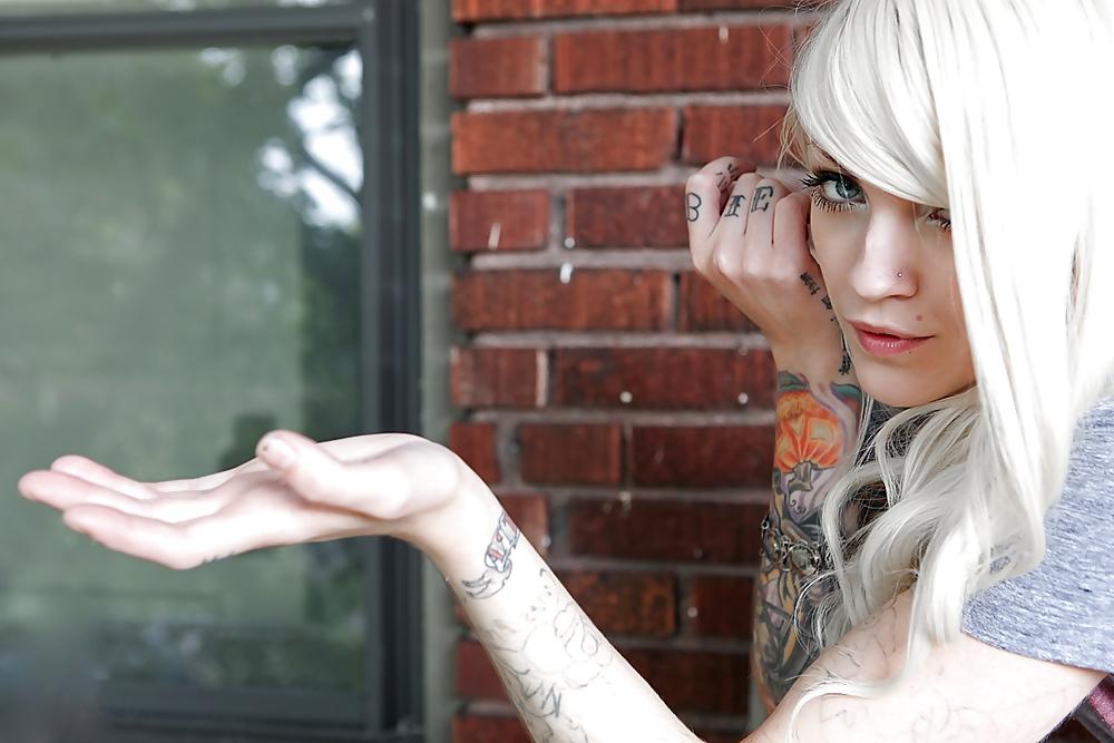 25P Nearly most perfect blond tattooed teen - Dream Girl