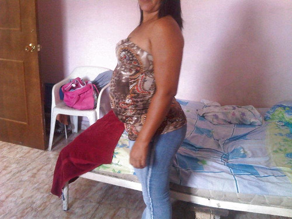 25P Real Latina Wife Pregnant