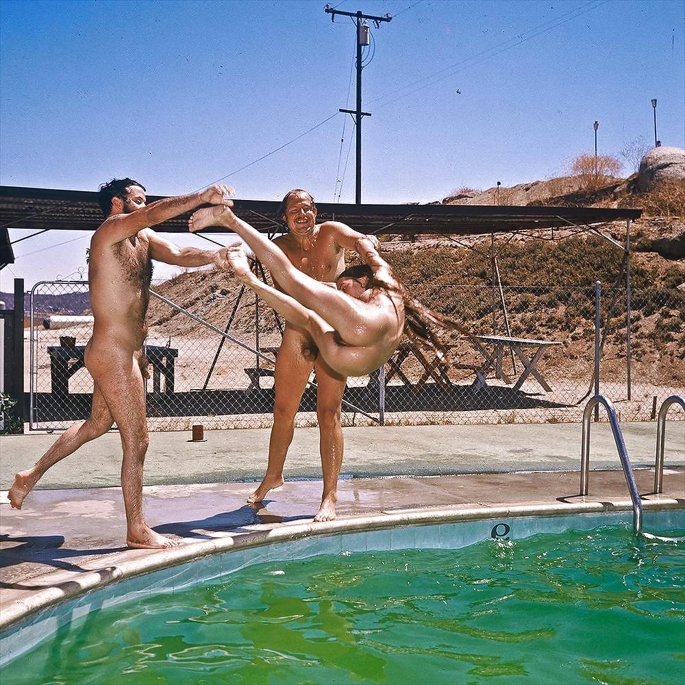 25P Naturist Club MountainTerrace 1