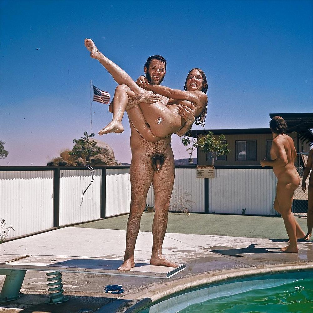 25P Naturist Club MountainTerrace 1