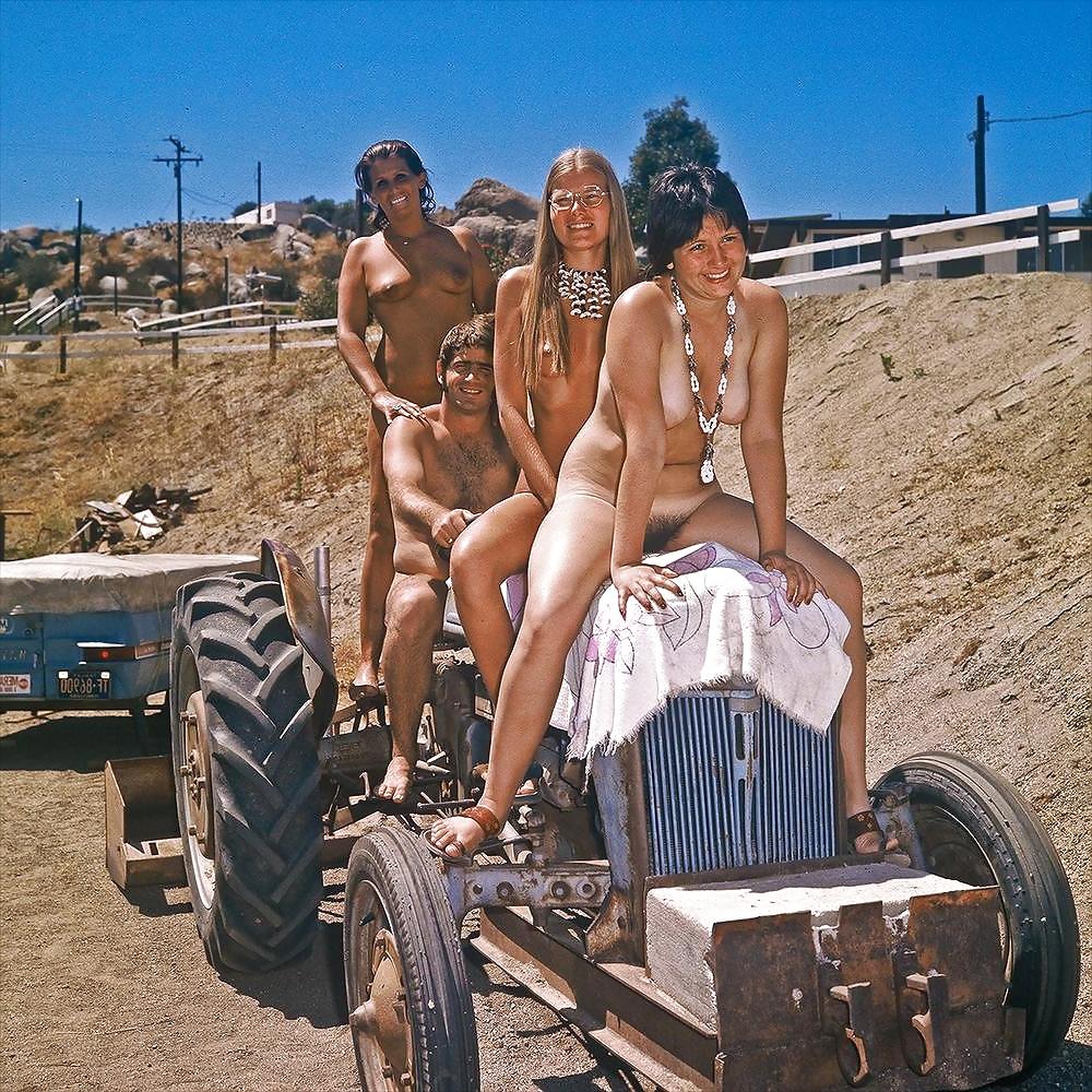 25P Naturist Club MountainTerrace 1
