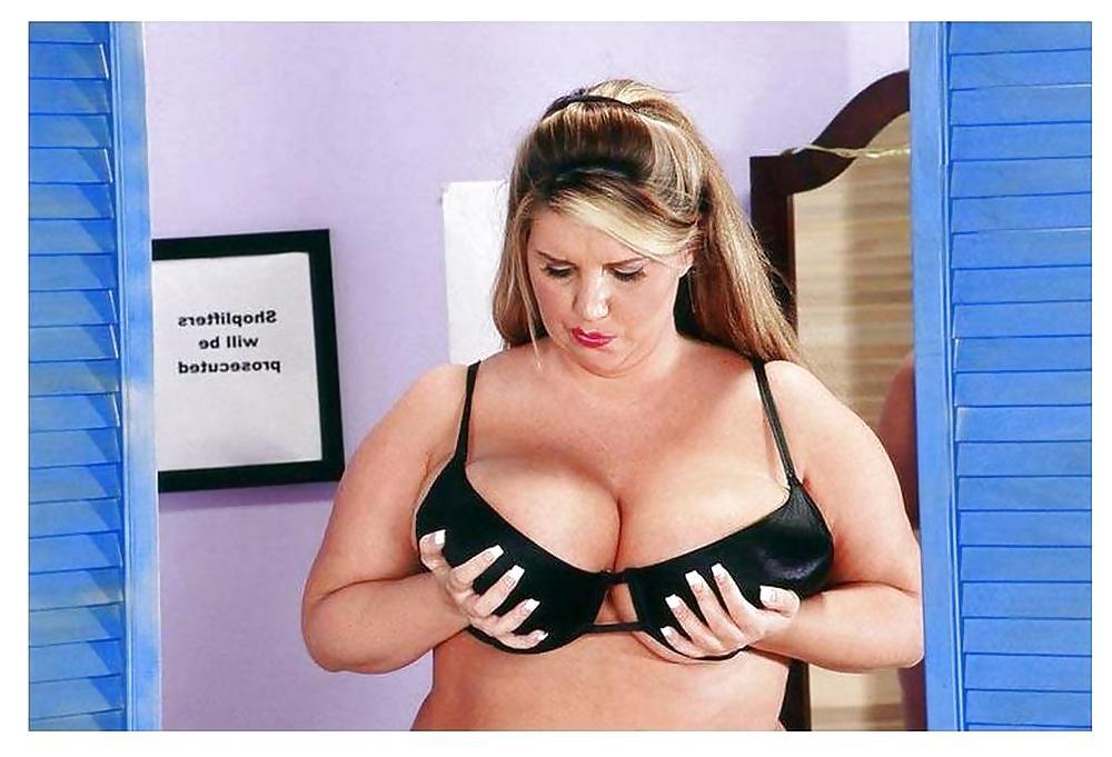 25P Dripping Pussys & Hot Boobs