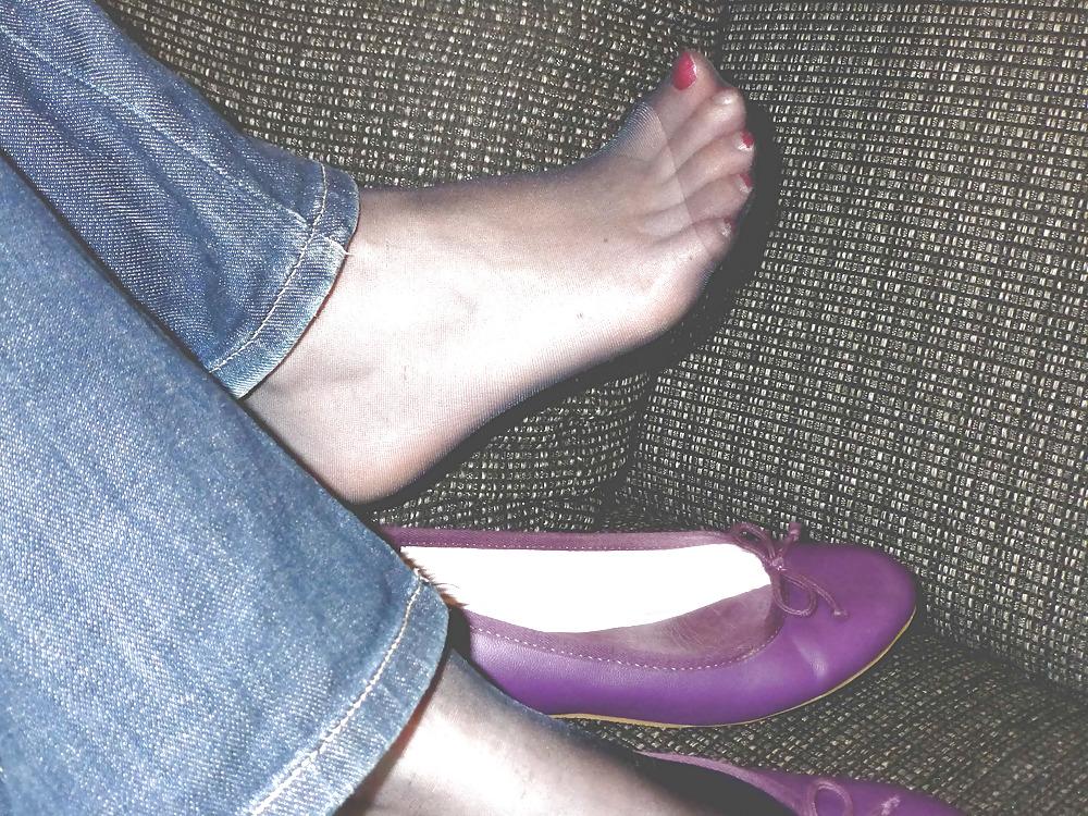 25P Purple flats - barefeet, socks, nylon