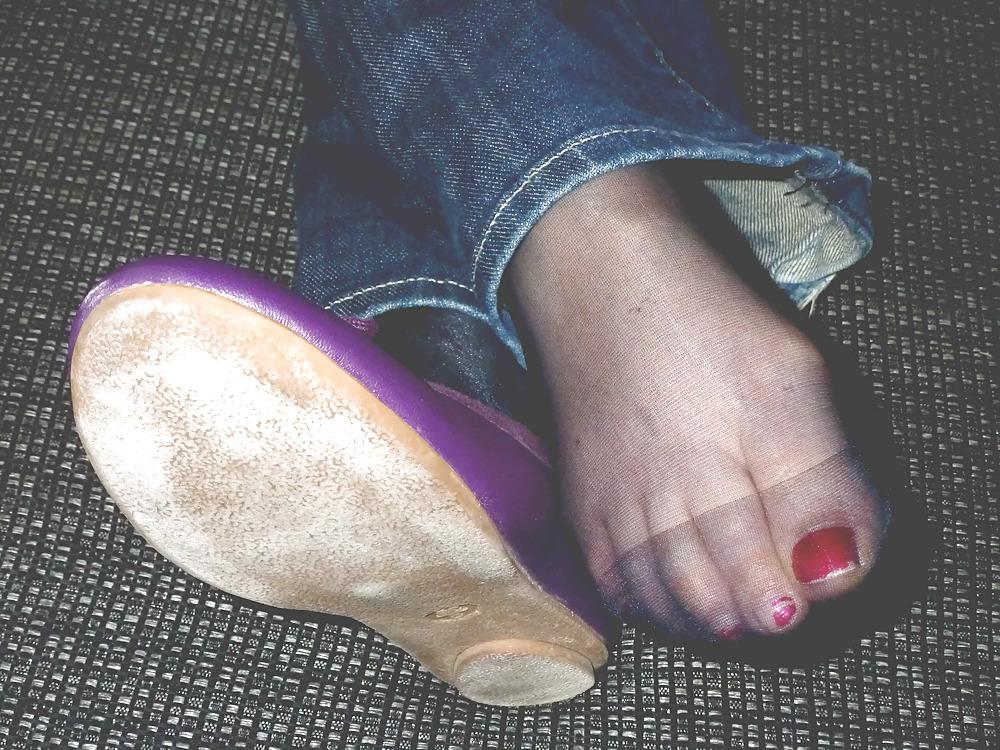 25P Purple flats - barefeet, socks, nylon