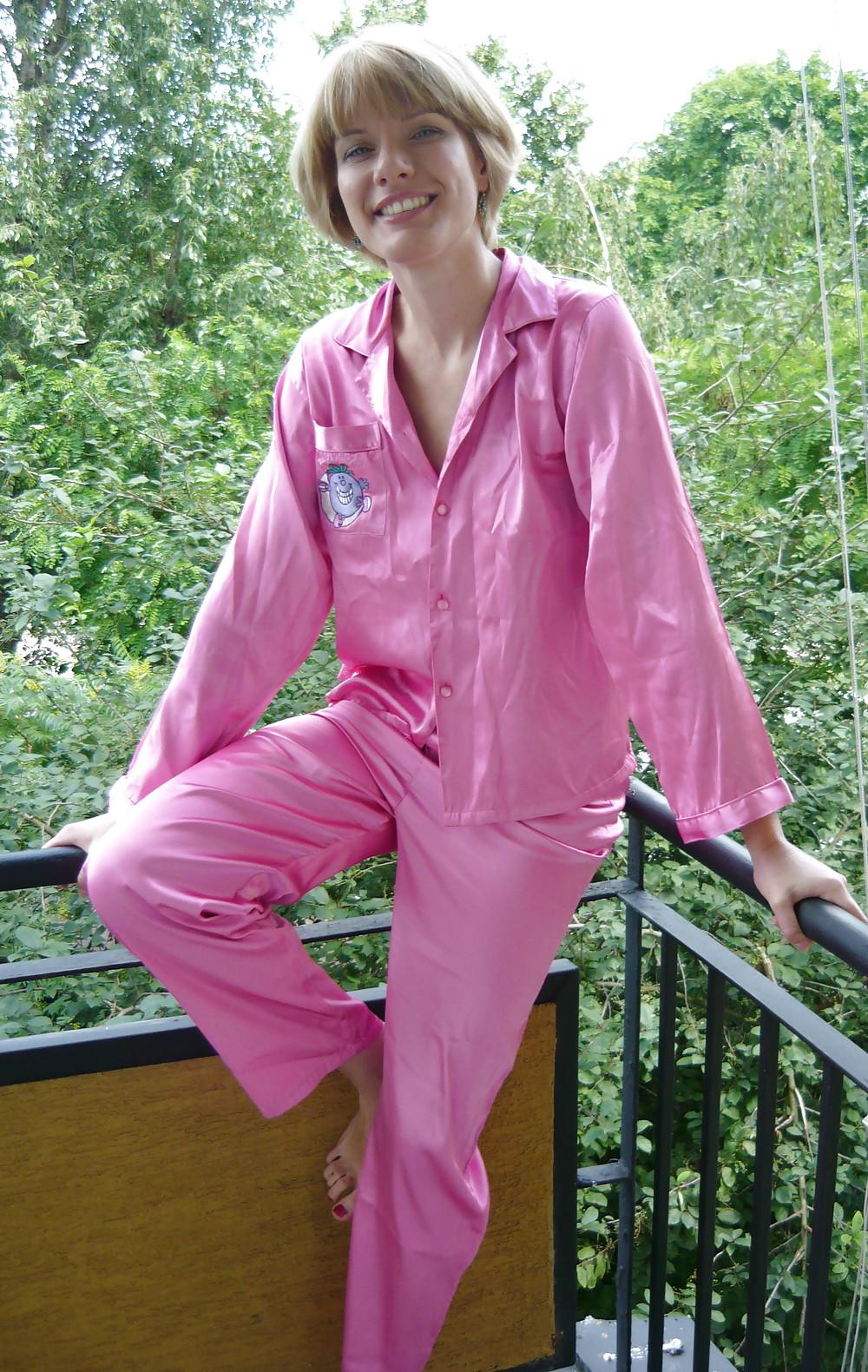 15P Pink Satin Pyjamas