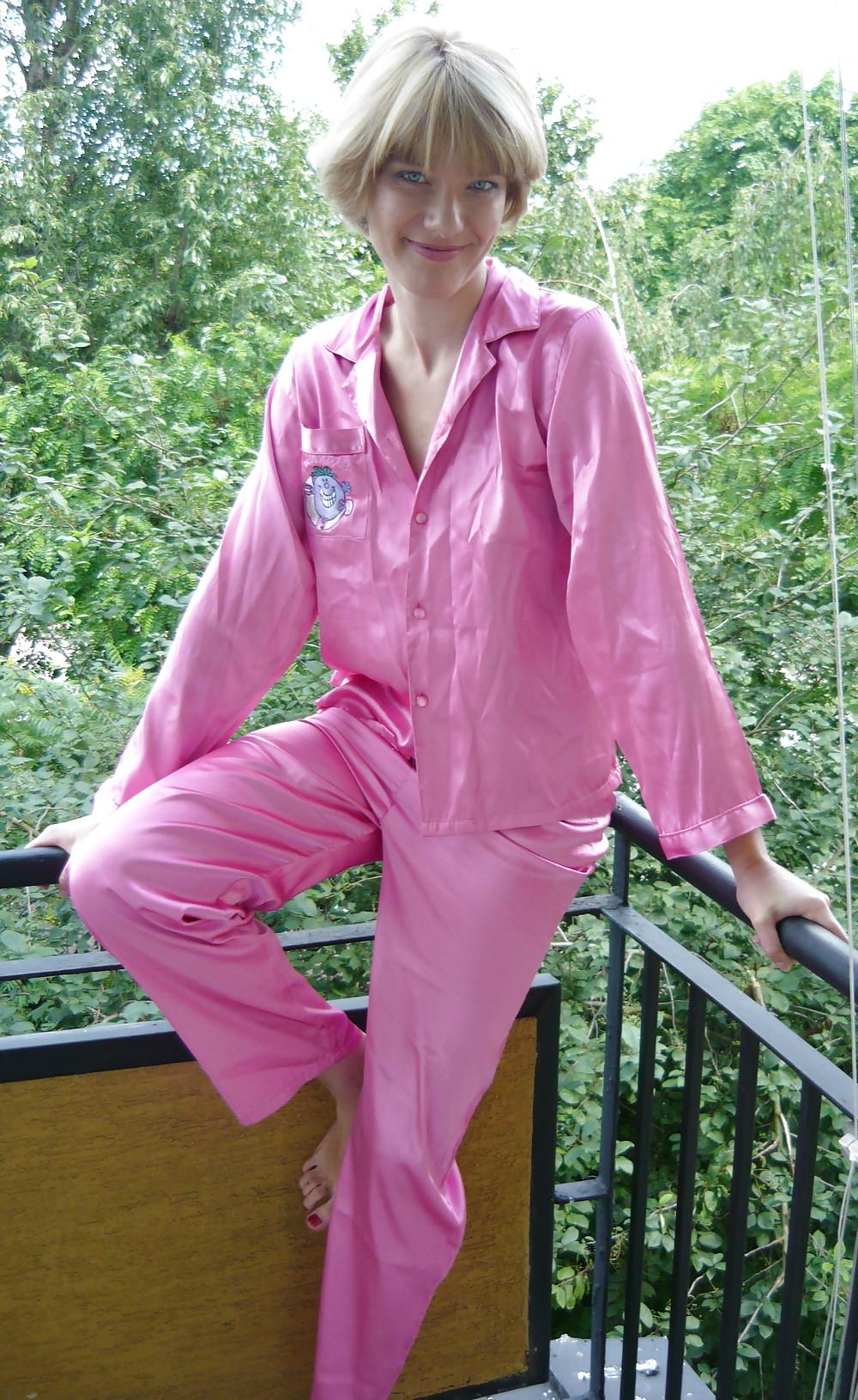 15P Pink Satin Pyjamas